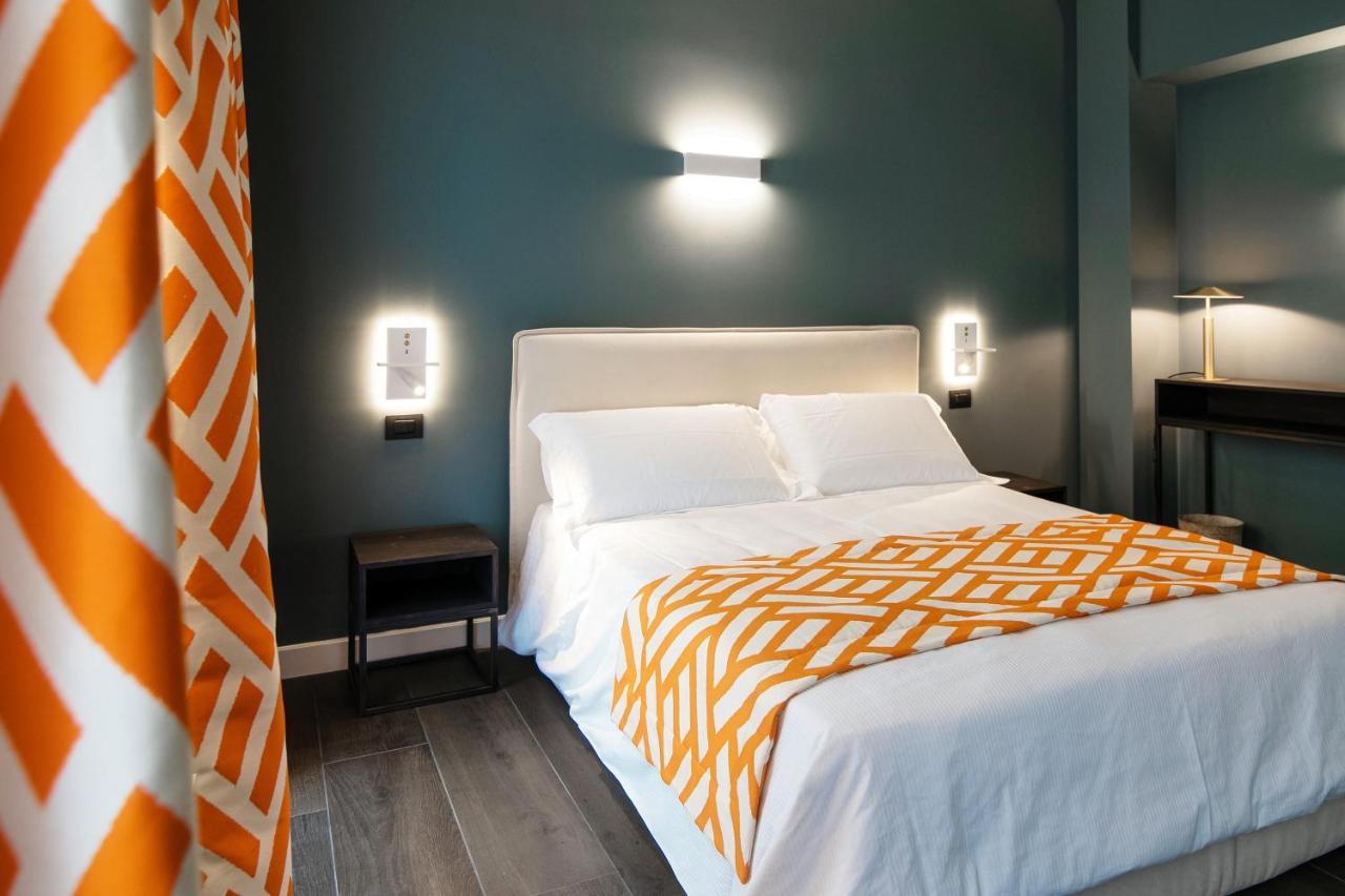 In Centro Luxury Rooms Como Exterior photo
